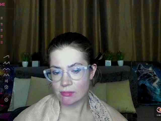 Aliciafolow009 webcam