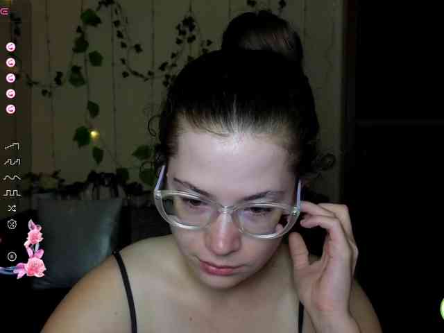 Aliciafolow009 webcam