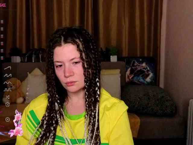 Aliciafolow009 webcam