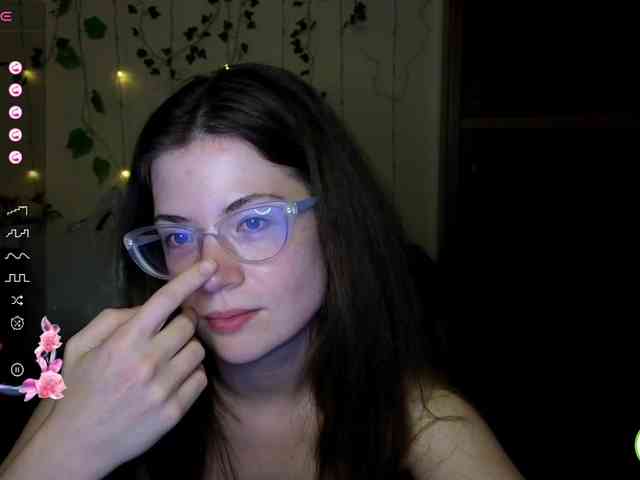 Aliciafolow009 webcam