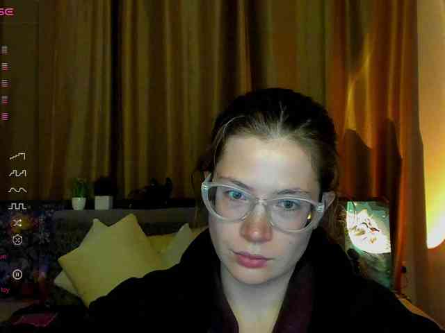 Aliciafolow009 webcam