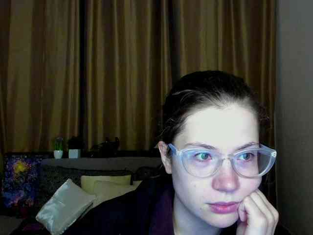 Aliciafolow009 webcam