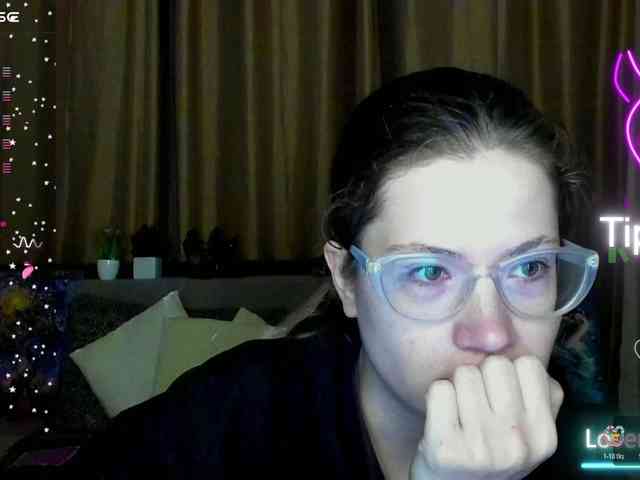 Aliciafolow009 webcam