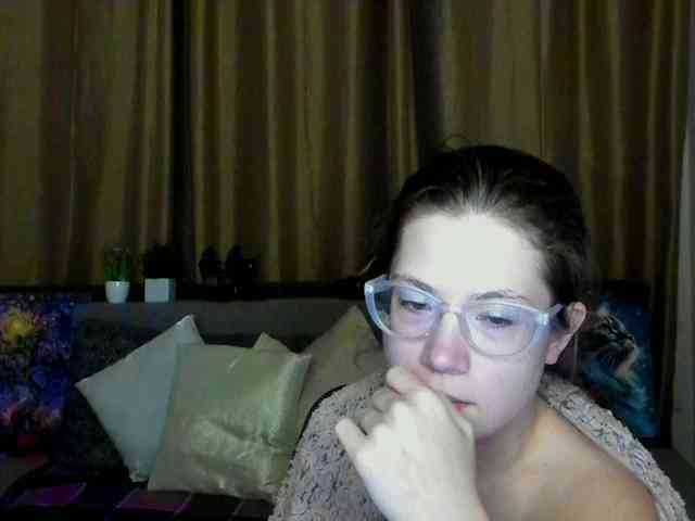 Aliciafolow009 webcam