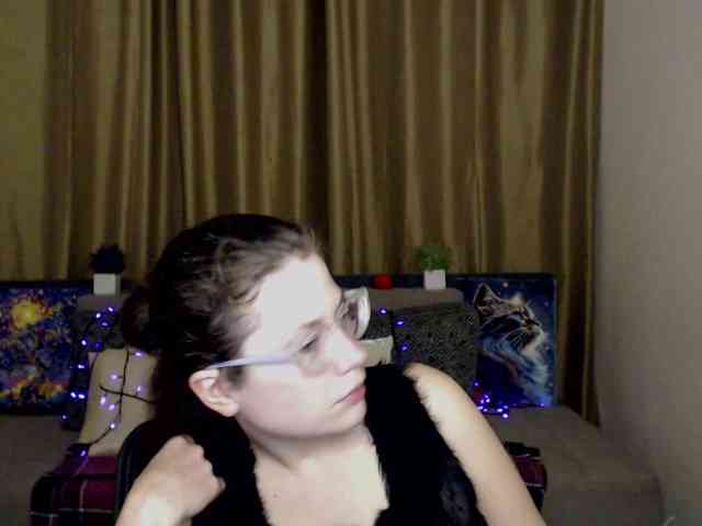Aliciafolow009 webcam