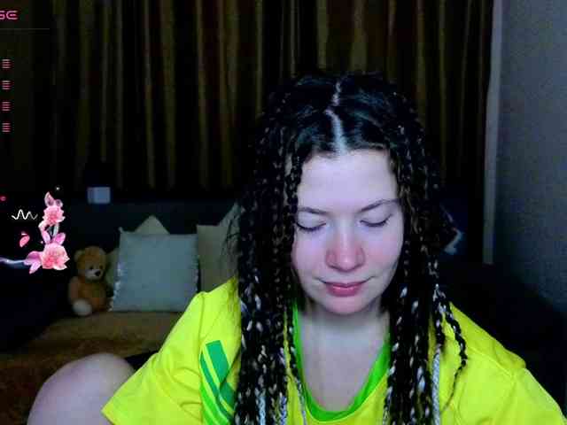 Aliciafolow009 webcam