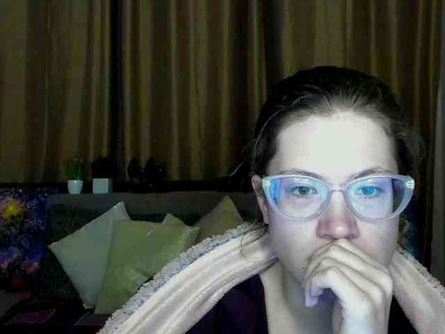 Aliciafolow009 webcam