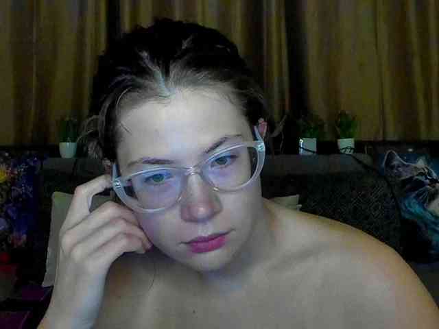 Aliciafolow009 webcam