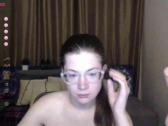 Aliciafolow009 webcam