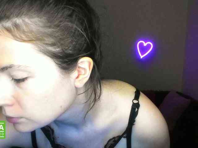 Aliciafolow009 webcam