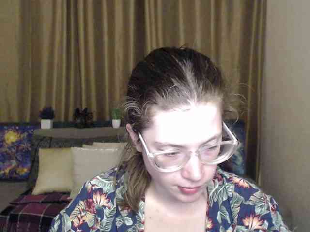 Aliciafolow009 webcam