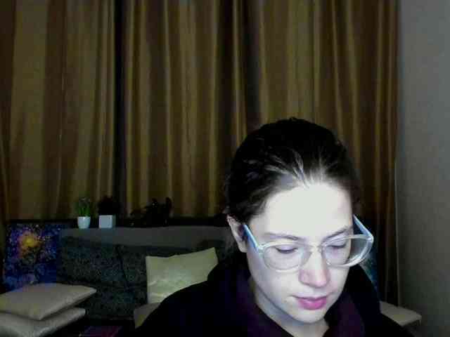 Aliciafolow009 webcam