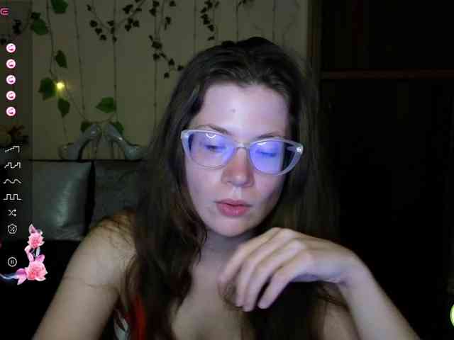 Aliciafolow009 webcam