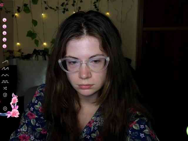 Aliciafolow009 webcam