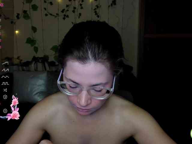 Aliciafolow009 webcam
