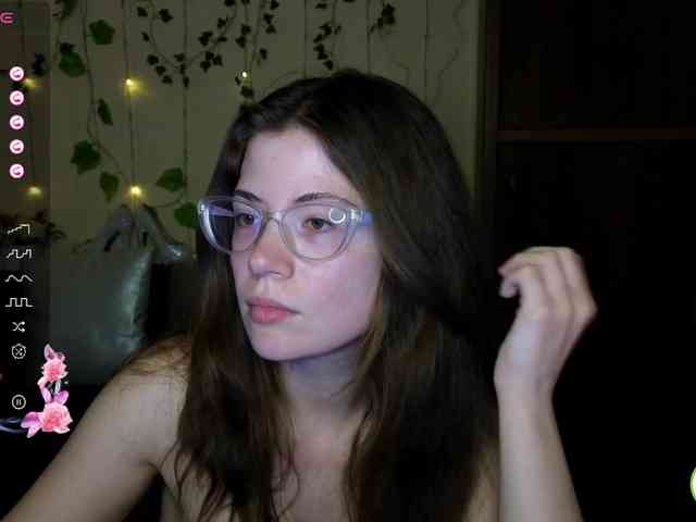 Aliciafolow009 webcam