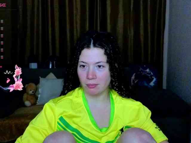 Aliciafolow009 webcam