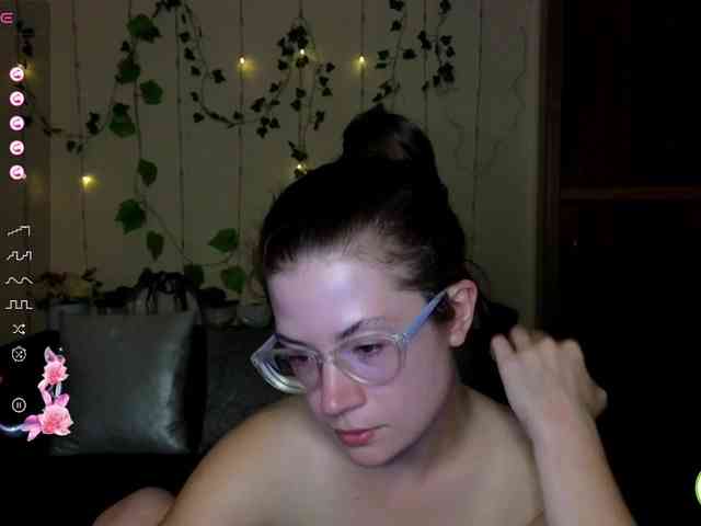 Aliciafolow009 webcam