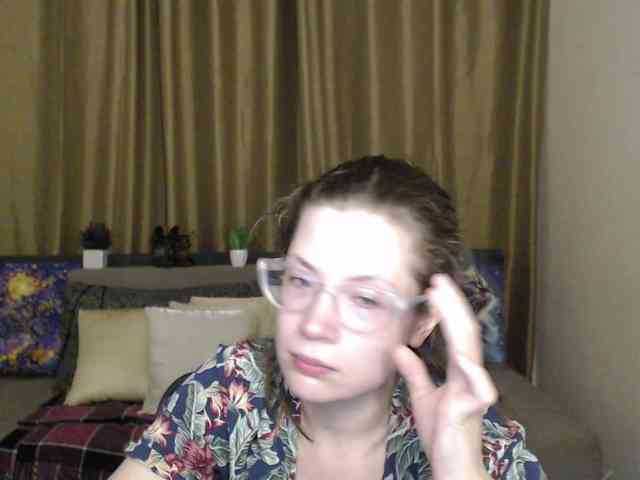 Aliciafolow009 webcam