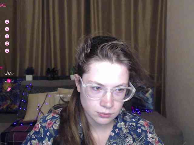 Aliciafolow009 webcam