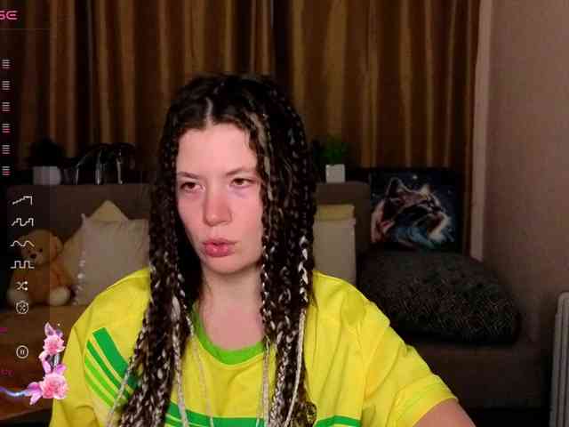 Aliciafolow009 webcam