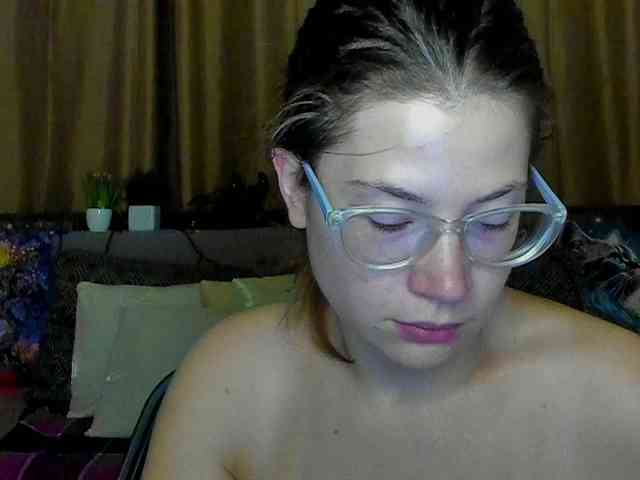 Aliciafolow009 webcam