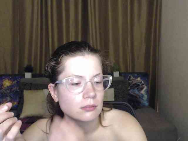 Aliciafolow009 webcam