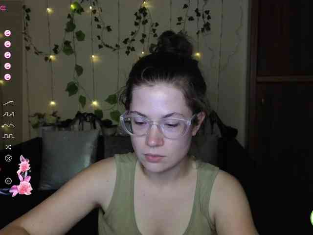 Aliciafolow009 webcam