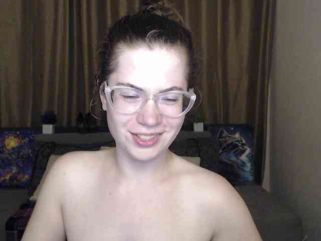 Aliciafolow009 webcam