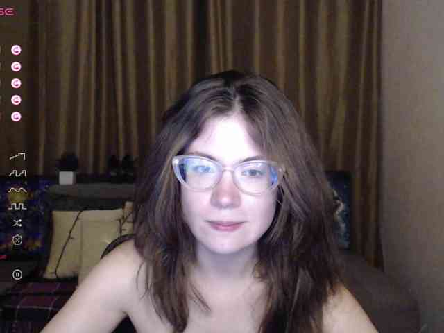Aliciafolow009 webcam