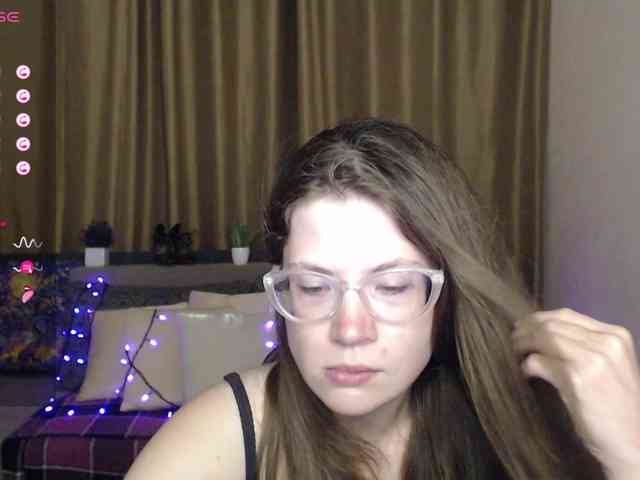 Aliciafolow009 webcam