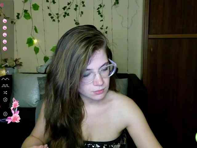 Aliciafolow009 webcam