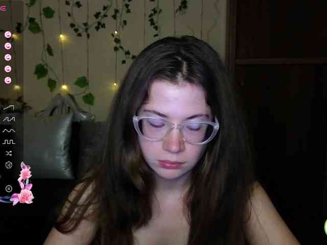 Aliciafolow009 webcam