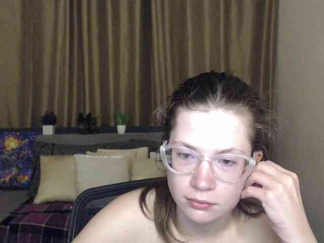 Aliciafolow009 webcam