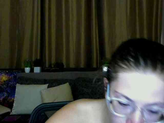 Aliciafolow009 webcam