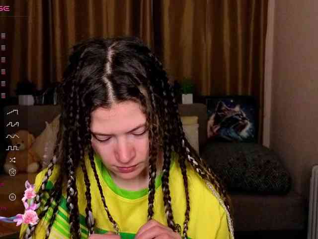 Aliciafolow009 webcam