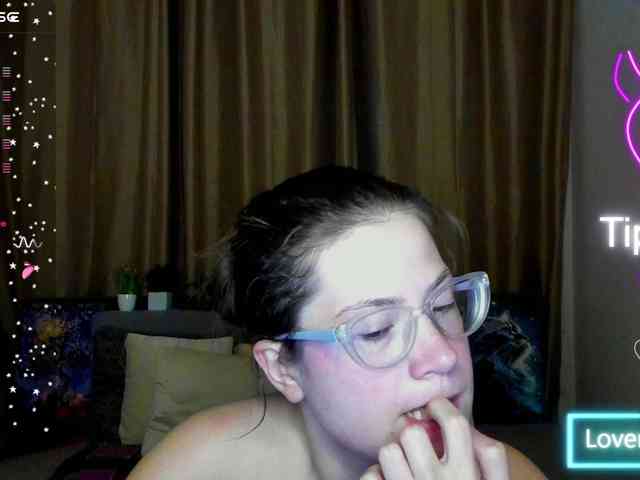 Aliciafolow009 webcam