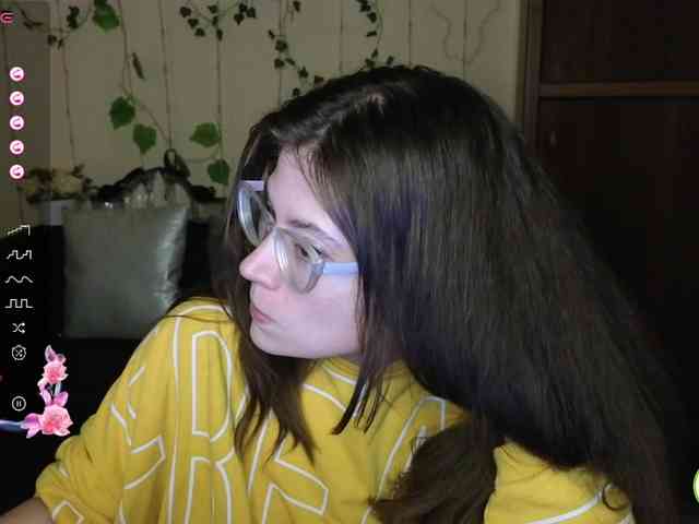 Aliciafolow009 webcam
