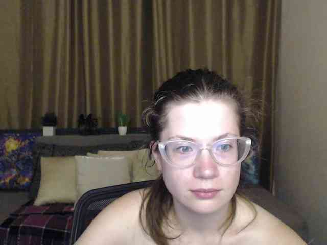 Aliciafolow009 webcam