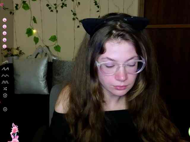 Aliciafolow009 webcam