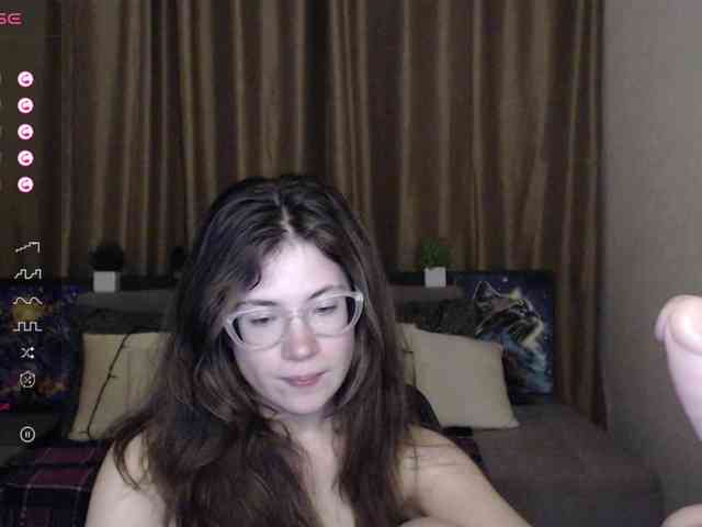 Aliciafolow009 webcam
