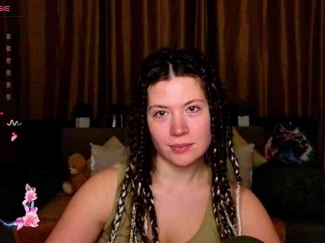 Aliciafolow009 webcam