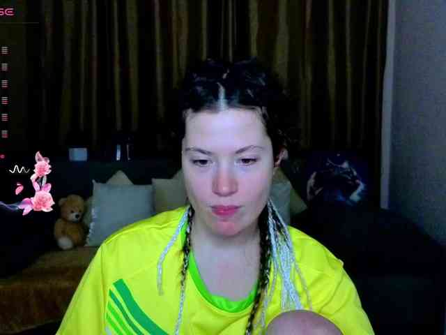 Aliciafolow009 webcam