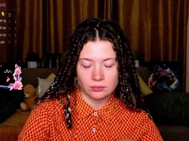 Aliciafolow009 webcam