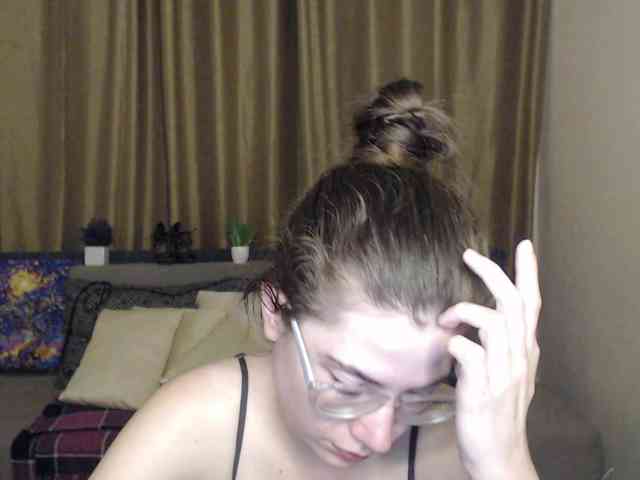 Aliciafolow009 webcam