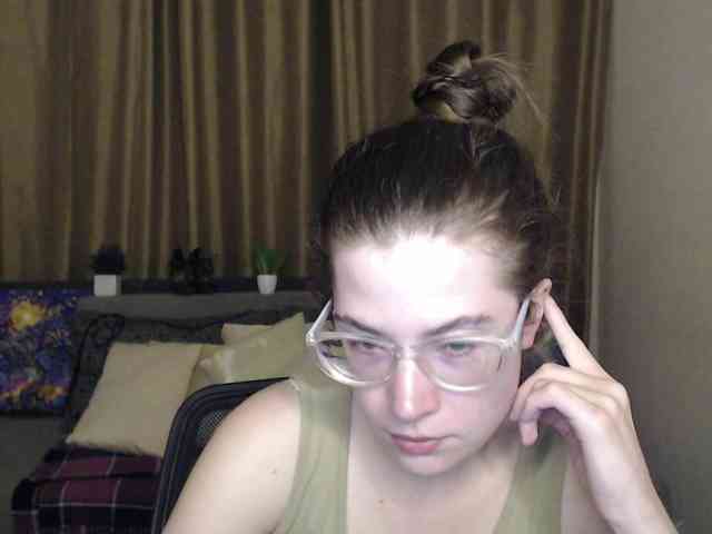 Aliciafolow009 webcam