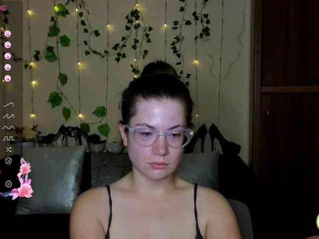 Aliciafolow009 webcam