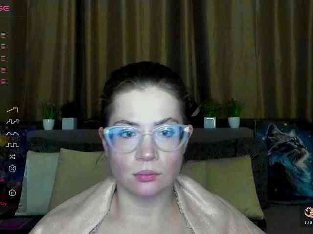 Aliciafolow009 webcam