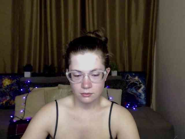 Aliciafolow009 webcam