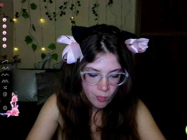Aliciafolow009 webcam